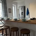 Charming Parisian Loft Near Opera - Tf24